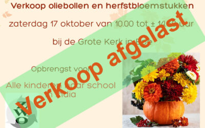 Verkoop oliebollen en herfstbloemstukken